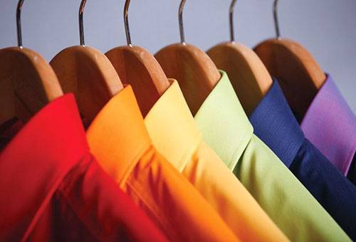 Chemises multicolores