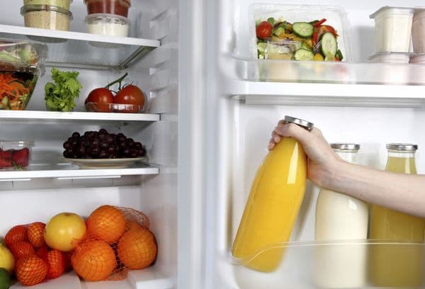 Refrigerador para armazenamento de alimentos