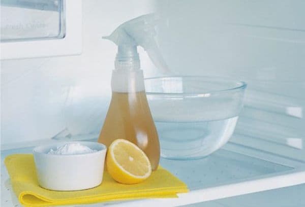 vinagre de refrigerante e limão para limpeza