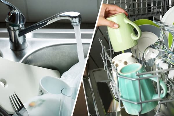Lavare i piatti manualmente e in lavastoviglie