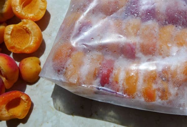 Apricots for freezing