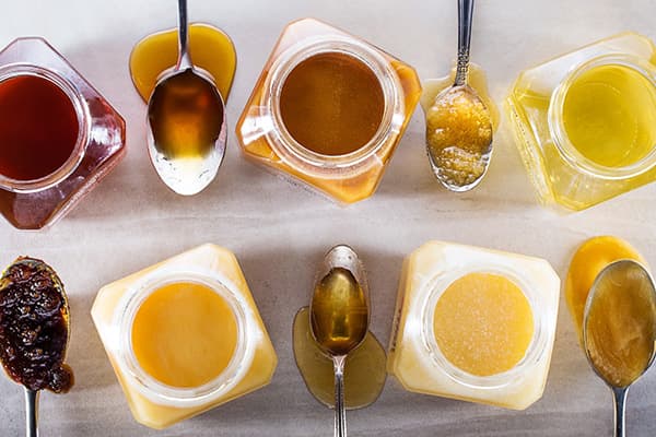 Diferite tipuri de miere